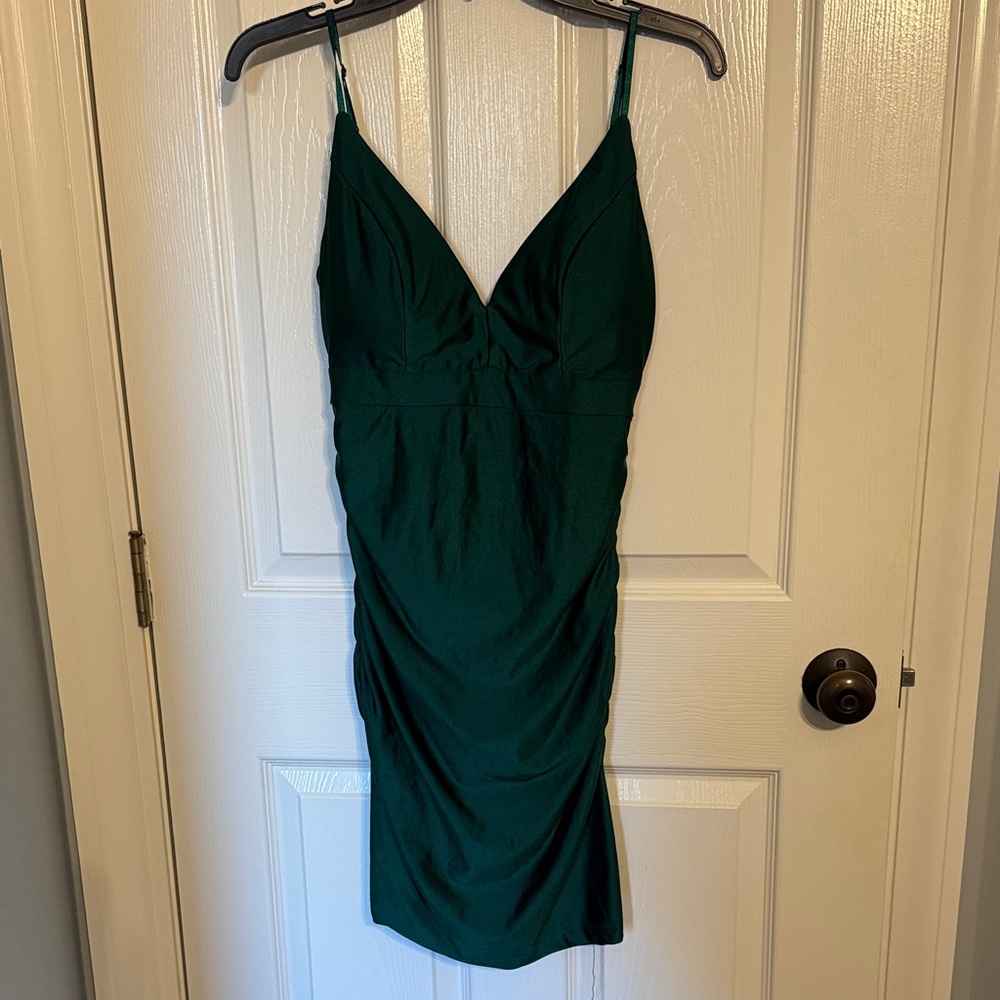 Windsor- Elegant Green Sleeveless Dress only worn once
